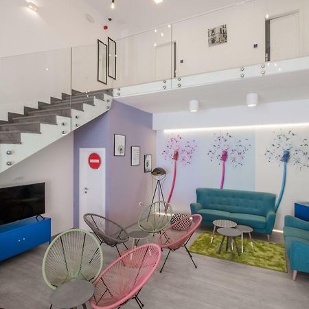 Dandelion Hostel ซาดาร์ ภายนอก รูปภาพ