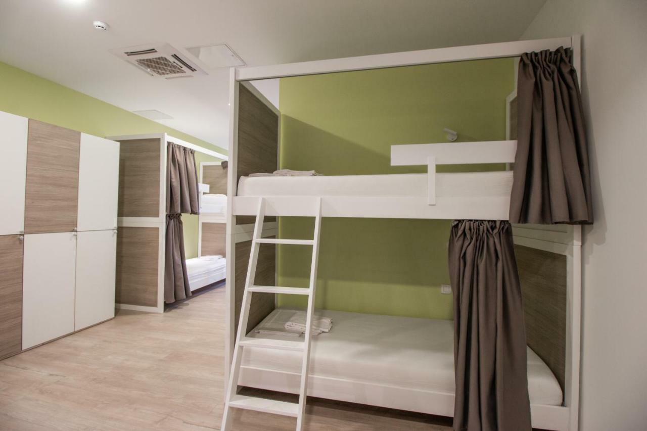 Dandelion Hostel ซาดาร์ ภายนอก รูปภาพ