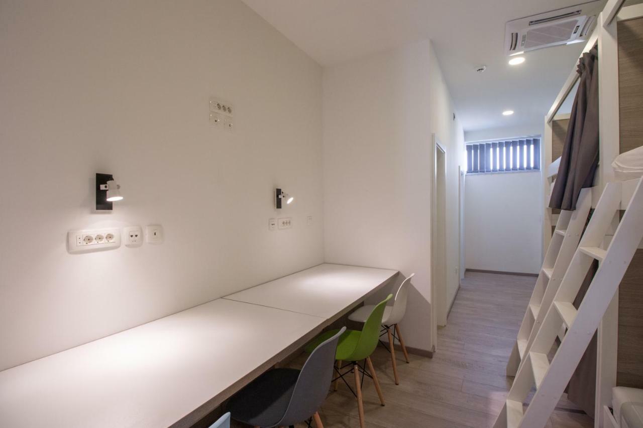 Dandelion Hostel ซาดาร์ ภายนอก รูปภาพ