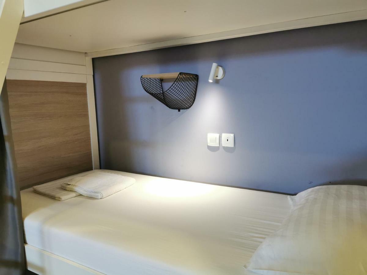 Dandelion Hostel ซาดาร์ ภายนอก รูปภาพ